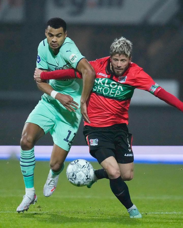 们缩小差距 们缩小差距