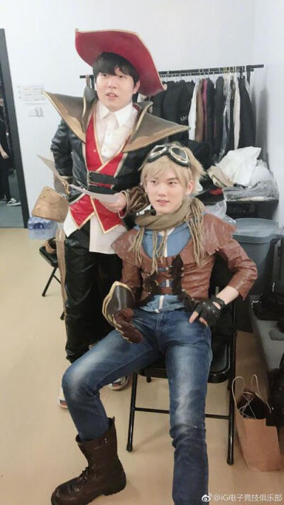 点与传球质 点与传球质